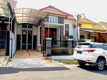Rumah 1,5 Lantai Luas 121 di Puncak Dieng kota Malang