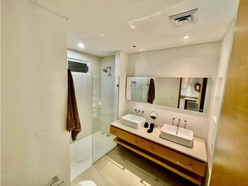 Venta de Apartasuite en Sector Irotama Santa Marta, Colombia.