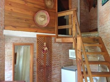 CASA 3 AMBIENTES ( 75 M2 CUB ) 450 M2 TOTALES , A DOS CUADRAS DEL MAR