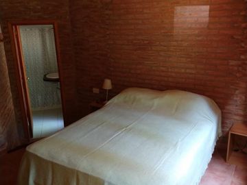 CASA 3 AMBIENTES ( 75 M2 CUB ) 450 M2 TOTALES , A DOS CUADRAS DEL MAR