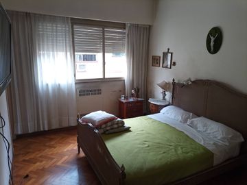 Venta Dpto 3 Amb cochera AV. Alvear Recoleta