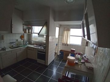 Venta Dpto 3 Amb cochera AV. Alvear Recoleta