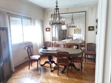 Venta Dpto 3 Amb cochera AV. Alvear Recoleta