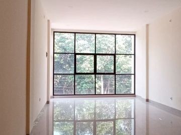 RUKO BARU 2.5 LANTAI DI PINGGIR JALAN RAYA WIBAWA MUKTI II JATIASIH, BEKASI