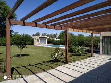 Propiedad de categorÃ­a en Villa Montenegro, Anisacate, Cba
