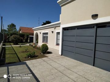 Propiedad de categorÃ­a en Villa Montenegro, Anisacate, Cba