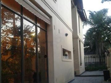 Casa - Villa Allende.