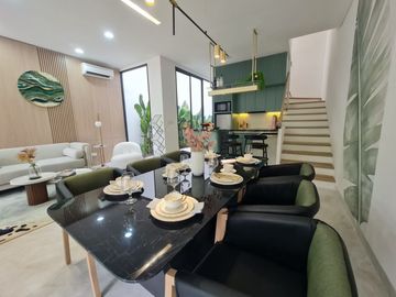 Townhouse Anwa Residence Villa Taman Meruya