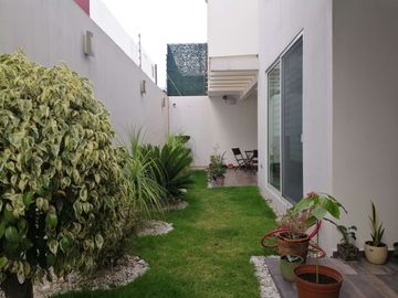 CASA EN VENTA EN PUEBLA PUEBLA ANTIGUA CEMENTERA
