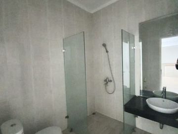 Jual dgn Furnish Rumah di Kebayoran Garden Bintaro,5802-GB 0811111----