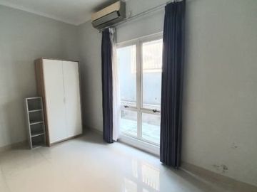 Jual dgn Furnish Rumah di Kebayoran Garden Bintaro,5802-GB 0811111----