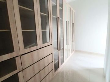Jual dgn Furnish Rumah di Kebayoran Garden Bintaro,5802-GB 0811111----