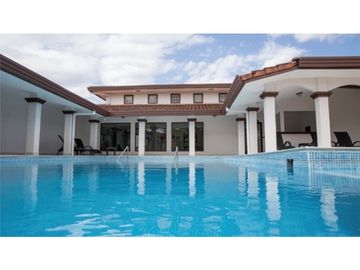 Se Venden Casas en Boquete desde $ 250 k AB
