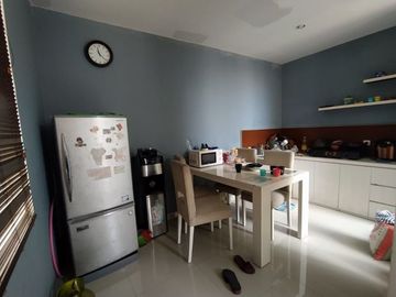 Rumah konsep modern Papringan dekat De Brito