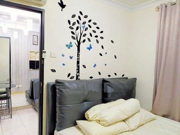 JUAL Apartemen Gardenia Boulevard 1Bed furnish 700 Jt