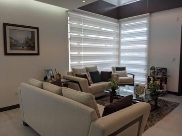 Venta hermosa casa 3 dormitorios, Urbanización Privada, Nayón