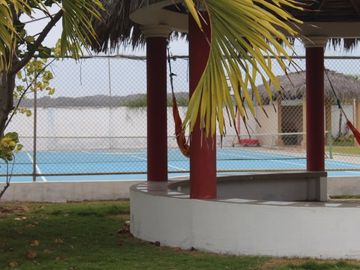Villa Marina: Se Vende Casa Cerca del Mar en Capaes
