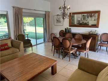 VENTA-CASA EN LA PALOMA   VILLA ALLENDE-4DORM