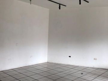 En venta casa en avenida principal de xalapa-veracruz ideal para empresa,oficina