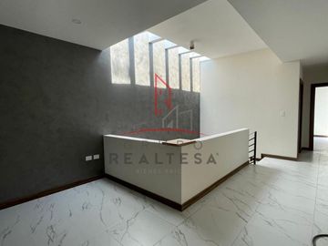 Casa Nueva Venta Bosques del Valle V  5,800,000 Armriv R2