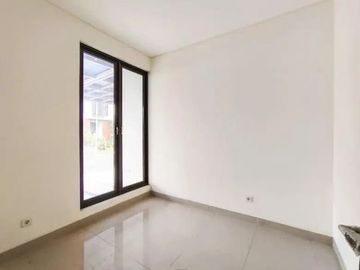 Dijual Rumah 2 Lantai di Cluster Shinano @JGC