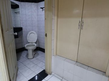 Outstanding Office Space for Rent in Makati City CB0019