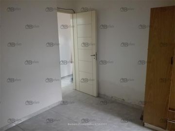 Barbaro Vende Departamento tipo casa  en San Martin Centro