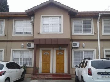 Duplex en venta en Castelar Norte