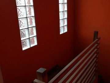 Muy lindo duplex 3 ambientes con cochera y terraza
