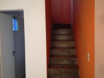 Muy lindo duplex 3 ambientes con cochera y terraza