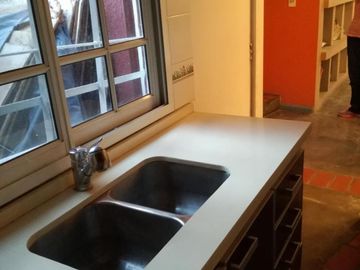 Muy lindo duplex 3 ambientes con cochera y terraza