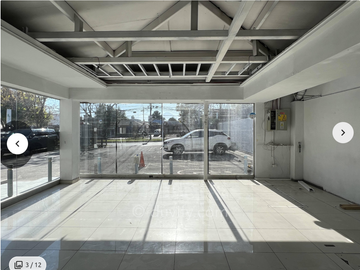 Local comercial cerca de Metro Fernando castillo velasco