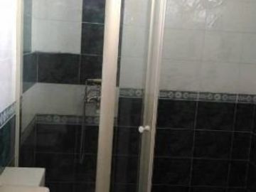 Rumah di Raffles Hills Cibubur, Depok. Mewah dan Strategis
