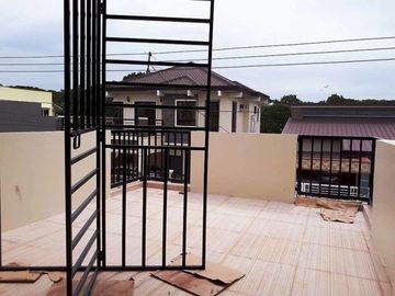 5Bedroom 2-Storey Brandnew House & Lot for SALE in Angeles C