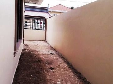 5Bedroom 2-Storey Brandnew House & Lot for SALE in Angeles C