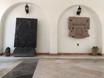 Casa en Fraccionamiento en Lomas de Vista Hermosa, Cuernavaca, Morelos CAEN-789-