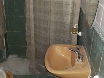 Venta casa Avda. Pellegrini/Necochea, magnÃ­fica propiedad estilo mediterrÃ¡neo, pileta, parque, jacuzzi.