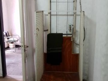 Venta casa Avda. Pellegrini/Necochea, magnÃ­fica propiedad estilo mediterrÃ¡neo, pileta, parque, jacuzzi.