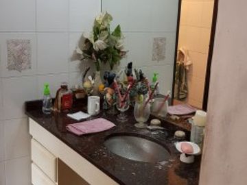 Venta casa Avda. Pellegrini/Necochea, magnÃ­fica propiedad estilo mediterrÃ¡neo, pileta, parque, jacuzzi.