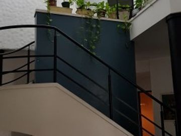 Venta casa Avda. Pellegrini/Necochea, magnÃ­fica propiedad estilo mediterrÃ¡neo, pileta, parque, jacuzzi.