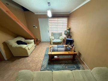 HERMOSA CASA EN VENTA EN VILLA PUCARA SUR PONIENTE DE TALCA