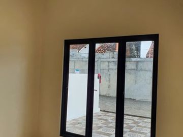 Rumah siap huni bangunan 2 lantai dalam perumahan di Jl. Imogiri Timur km 7, Tamanan, Banguntapan, Bantul, Yogyakarta
