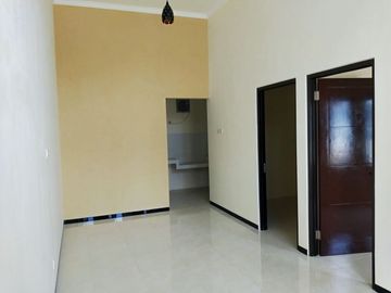Rumah 1 Lantai Tanah Luas 90 SHM di Merjosari Lowokwaru Kota Malang