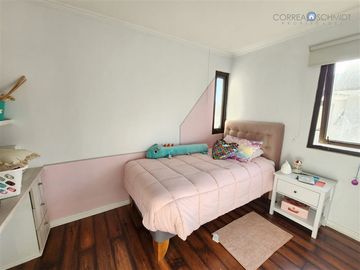 Casa en Venta en Condominio cercano a Arturo Prat, Machalí