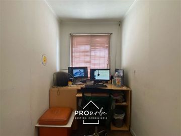 Casa en Venta en Avenida Lo Errazuriz