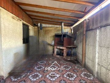 Casa en Venta en Avenida Lo Errazuriz
