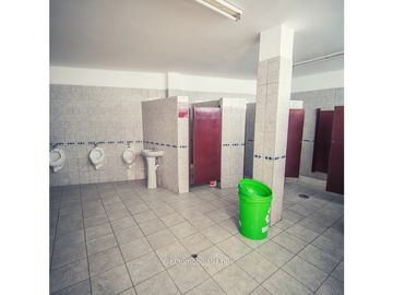 VENDO EDIFICIO CONSTRUIDO DE 5 PISOS