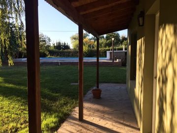 VENTA DE QUINTA EN Lobos