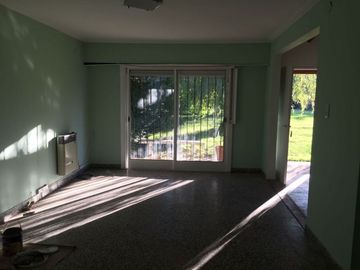 VENTA DE QUINTA EN Lobos