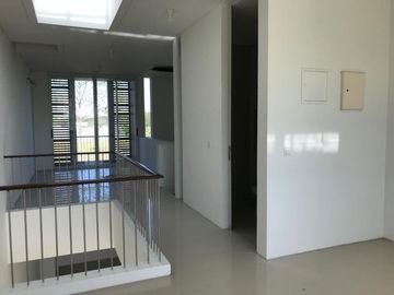 SOHO GRAHA NATURA LONTAR 3 LANTAI COCOK BUAT KANTOR PLUS TEMPAT TINGGAL